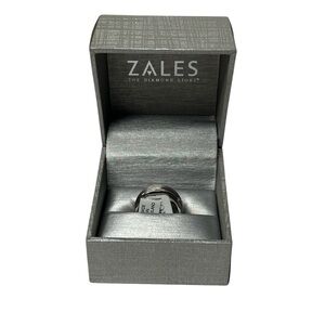 Vera Wang Men's 1/20 CT. T.W. Diamond Four Stone Wedding Band in 14K White Gold